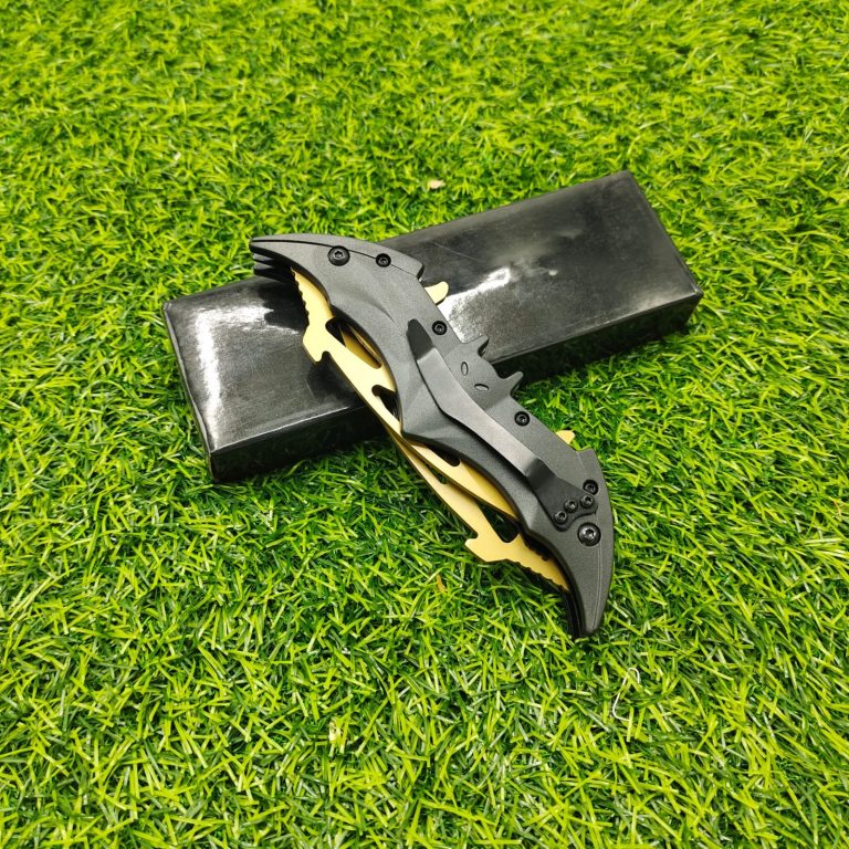 Batman Folding Dual Knife