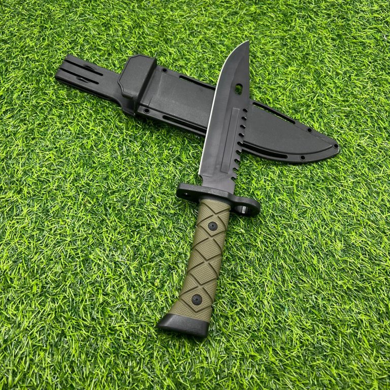 Hunting Knife with Plastic Cover